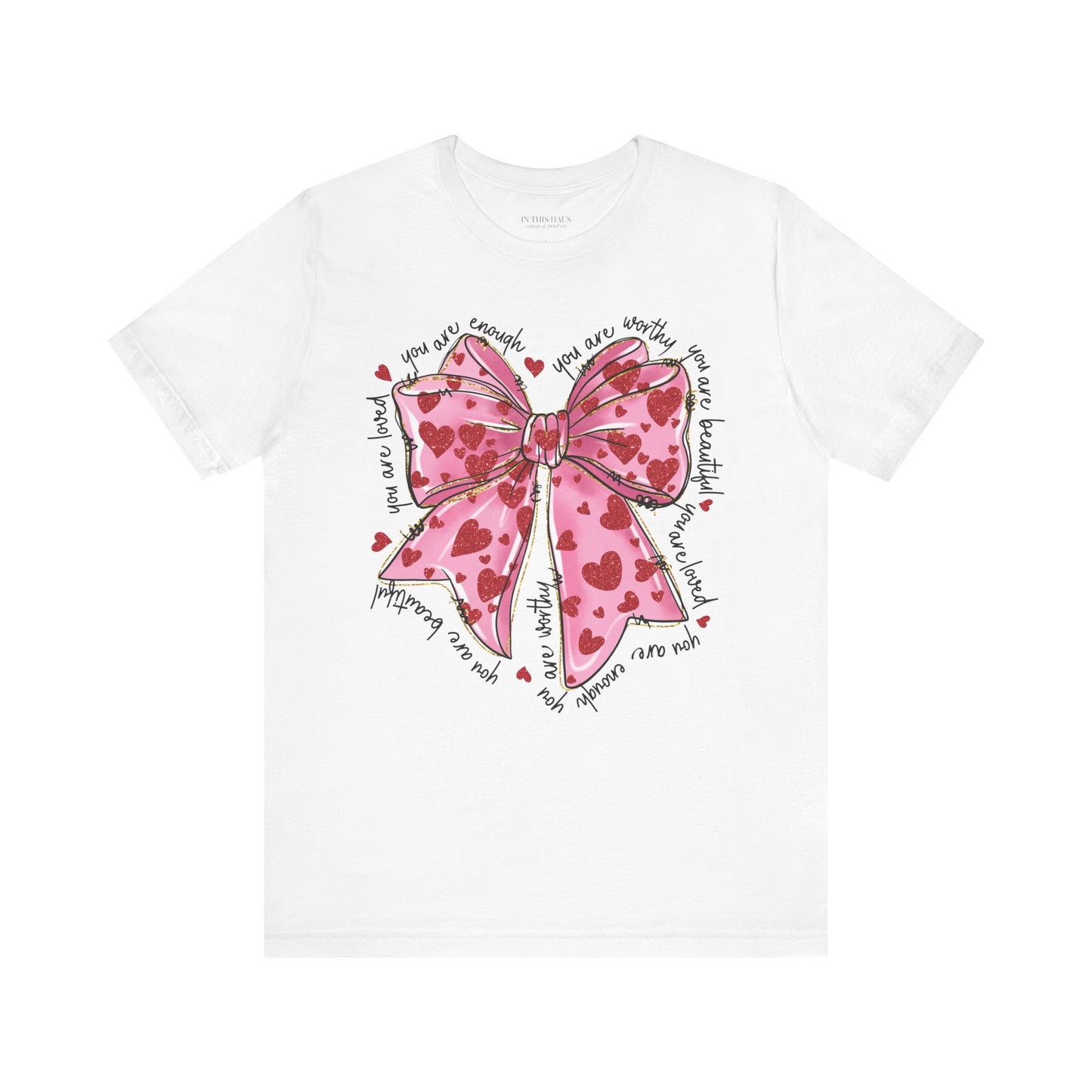 Trendy love-themed T-shirt for holiday wear.
